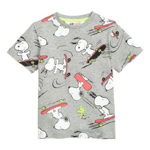Kids Skateboarding Snoopy Shirt, size 8-10